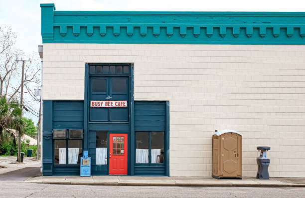 Best Portable toilet rental for construction  in Harbor Beach, MI