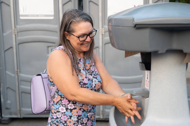 Best Luxury portable toilet rental  in Harbor Beach, MI